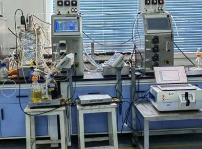 RS2100对胞内色素发酵过程进行实时监测.jpg